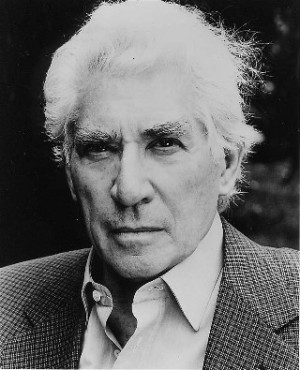 Actor Frank Finlay