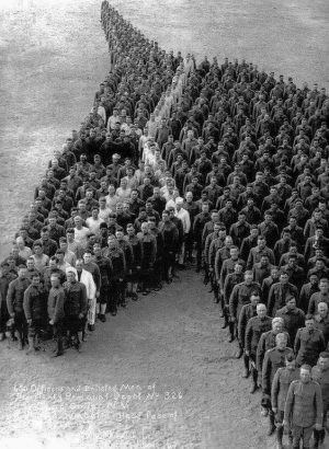 A 1918 photo of soldiers paying tribute to the eight million horses that died in World War I.